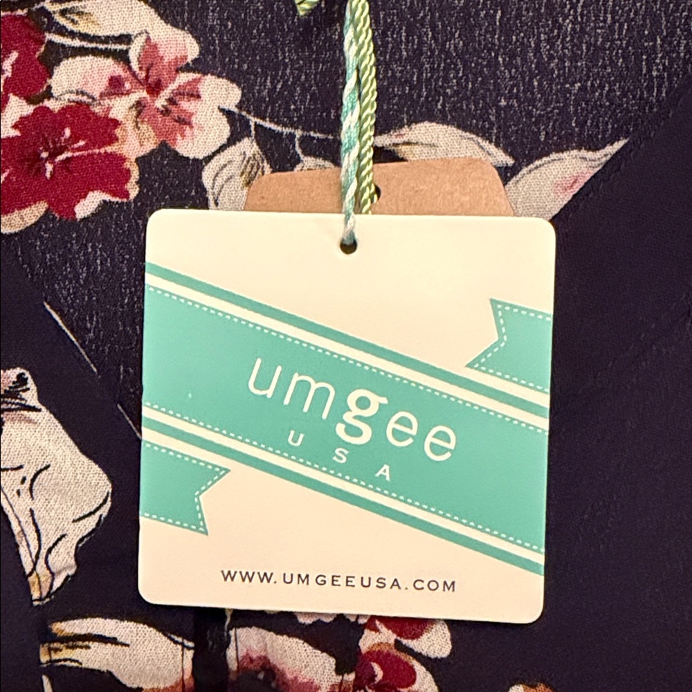 Umgee Floral Patterned Top - Picture 4 of 5